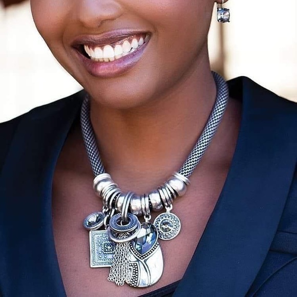 Miglio Jewelry drops TODAY! - Picture 4 of 4